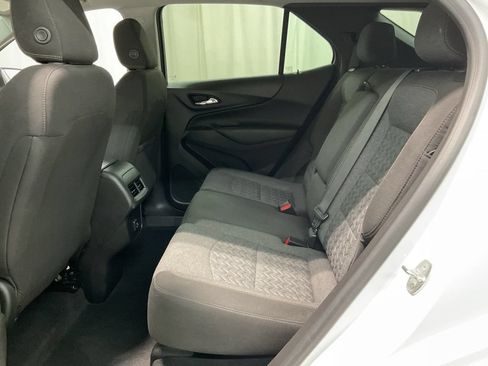 Used 2023 Chevrolet Equinox LT AWD/4WD image 21