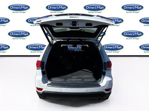 Used 2019 Jeep Grand Cherokee Limited image 28