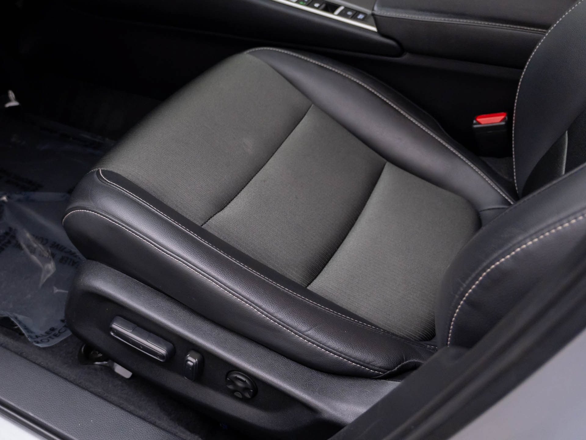 Used 2022 Honda Accord Sport image 14