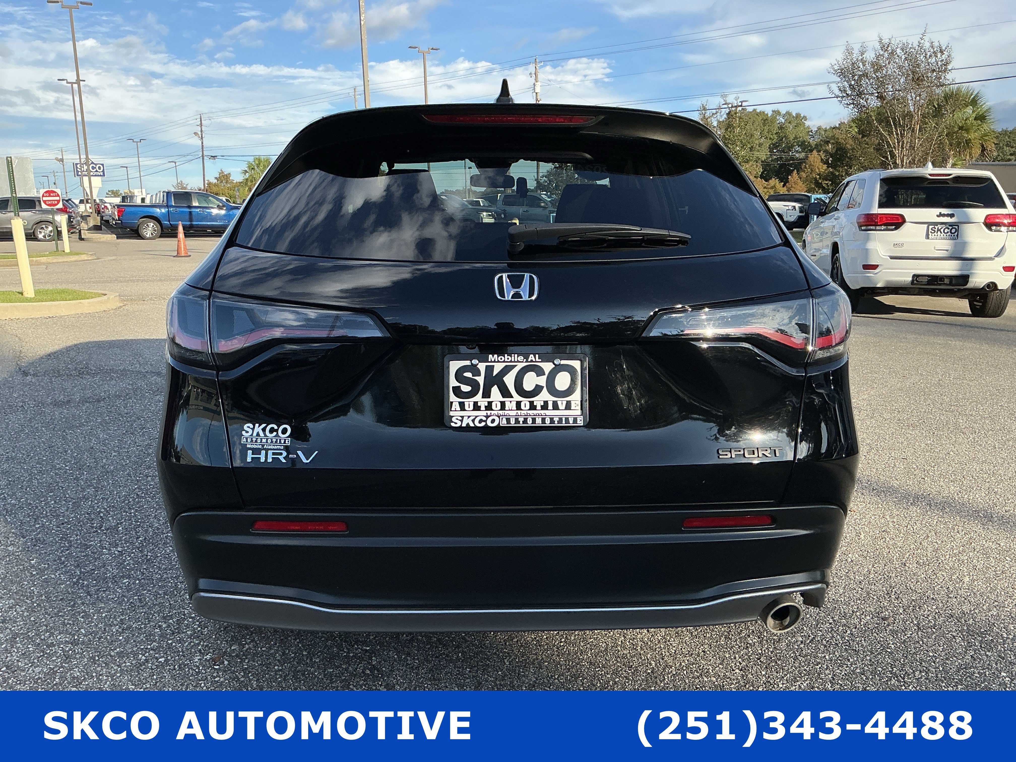 Used 2024 Honda HR-V Sport image 4