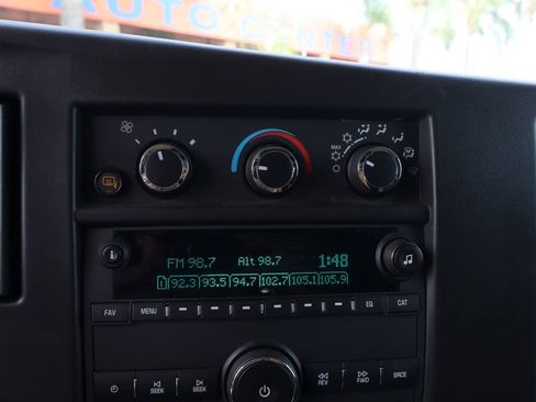 Used 2025 Chevrolet Express 2500 w/ Driver Convenience Package RWD image 31