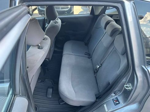 Used 2010 Honda Fit image 16