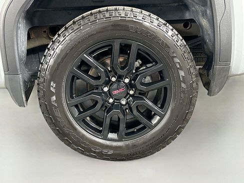 Used 2024 GMC Sierra 1500 Elevation AWD/4WD image 29