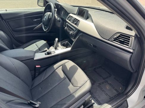 Used 2014 BMW 320i Sedan image 18