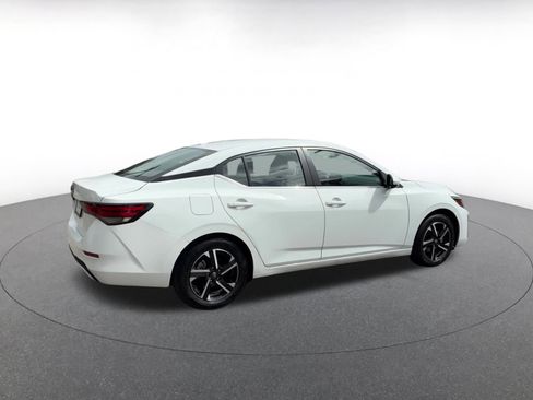Used 2025 Nissan Sentra SV image 14