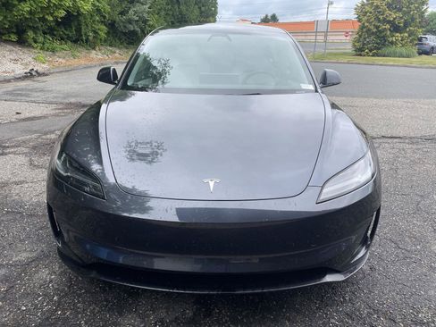 Used 2025 Tesla Model 3 Performance AWD/4WD image 2
