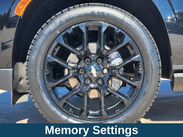 Certified 2024 Chevrolet Tahoe High Country w/ Premium Package 2 AWD/4WD image 14