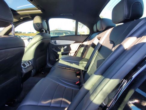 Used 2019 Mercedes-Benz C 300 Sedan image 5