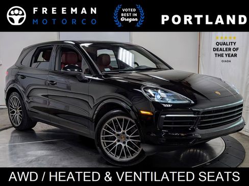 Used 2023 Porsche Cayenne Platinum Edition AWD/4WD image 1