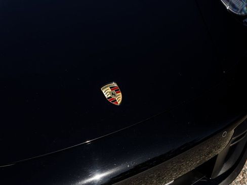 Used 2025 Porsche 911 Carrera RWD image 12