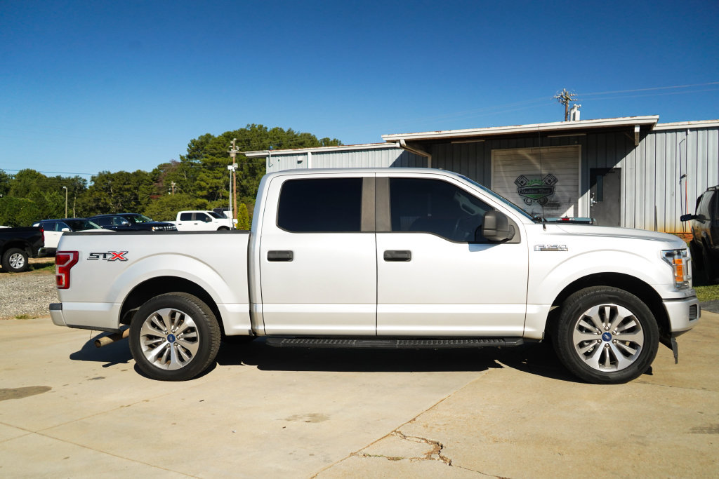 Used 2018 Ford F150 XL w/ Equipment Group 101A Mid RWD image 3