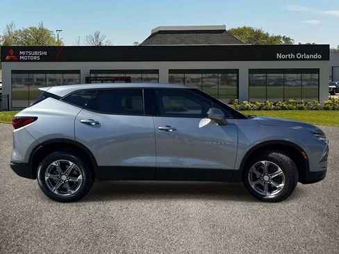 Used 2023 Chevrolet Blazer LT FWD image 6