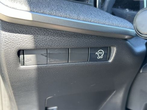 New 2026 Nissan Kicks SV image 33