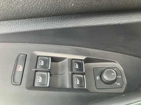 Used 2021 Volkswagen Jetta R-Line FWD image 13