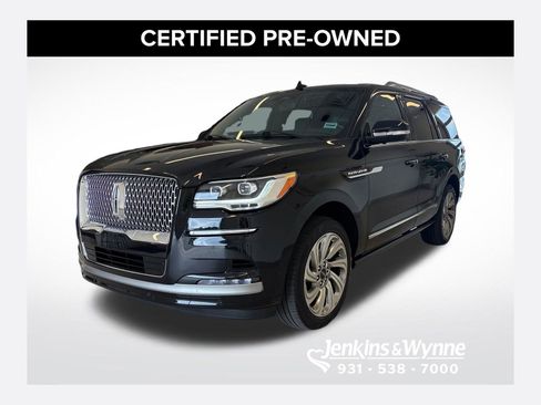 Certified 2024 Lincoln Navigator Premiere AWD/4WD image 1