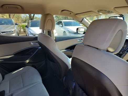 Used 2017 Hyundai Santa Fe Sport image 30