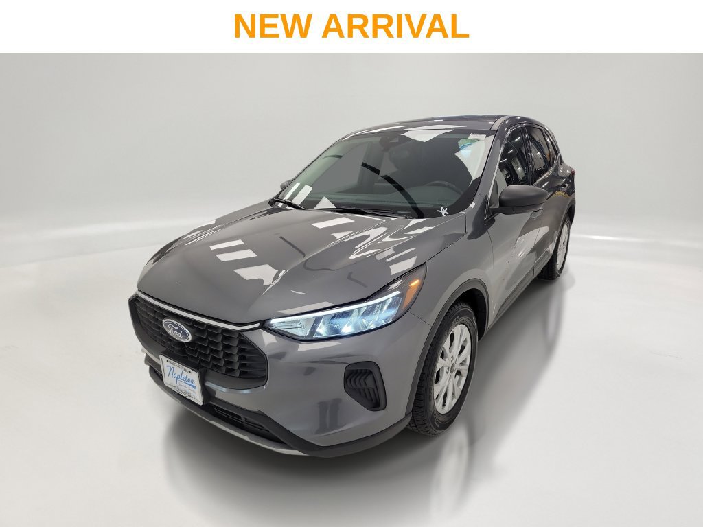Used 2024 Ford Escape Active FWD image 1
