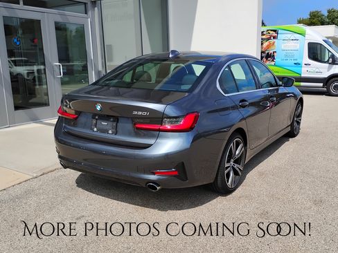 Used 2021 BMW 330i xDrive Sedan w/ Premium Package AWD/4WD image 3