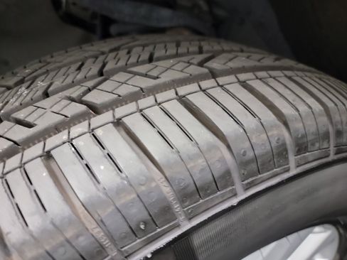 Used 2019 Lexus GX 460 image 31