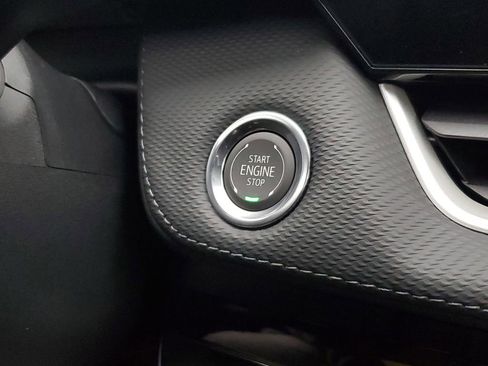 New 2026 Chevrolet Equinox LT w/ Convenience Package II image 24