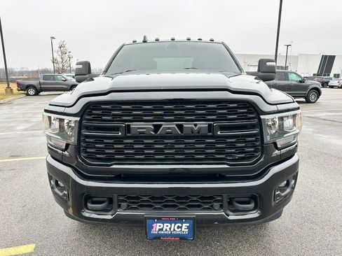 Used 2024 RAM 3500 Big Horn w/ Night Edition image 9