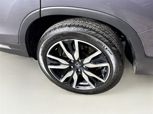 Used 2021 Honda Pilot Elite image 25