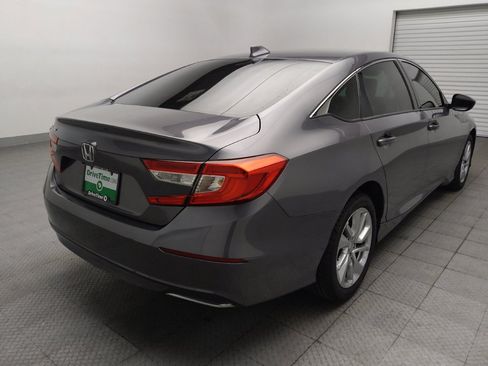 Used 2018 Honda Accord LX image 9