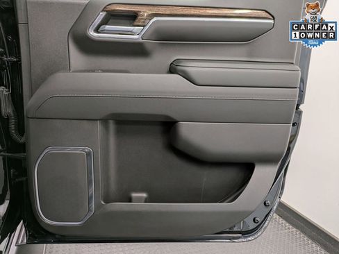 Used 2022 GMC Sierra 1500 Elevation w/ LPO, Elevation Black Package image 26