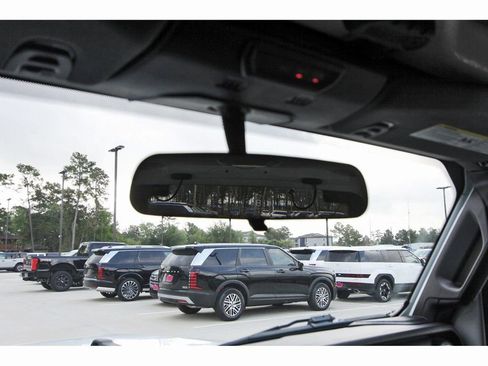 Used 2022 Jeep Wrangler Willys image 20