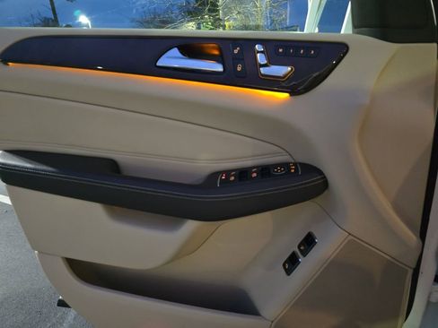 Certified 2018 Mercedes-Benz GLS 450 4MATIC image 31