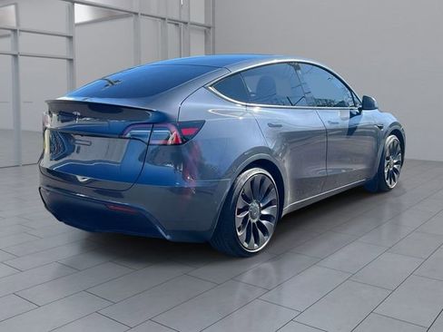 Used 2021 Tesla Model Y Performance image 6