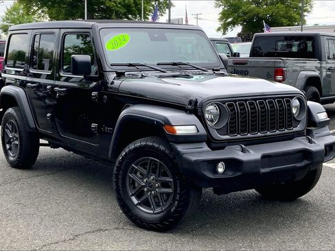 Certified 2024 Jeep Wrangler Unlimited Sport AWD/4WD image 2