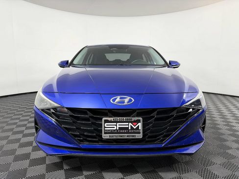 Used 2023 Hyundai Elantra SEL FWD image 4