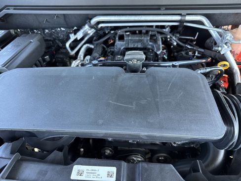 New 2026 GMC Canyon Elevation w/ Convenience Package image 28