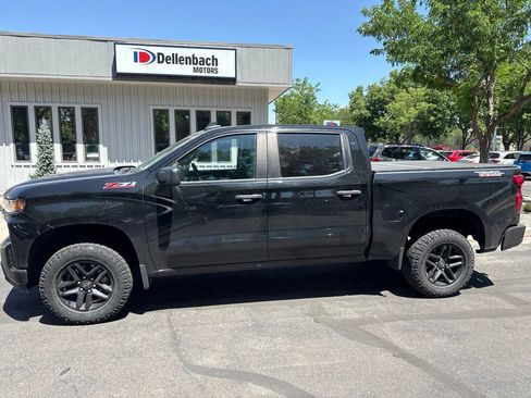 Used 2022 Chevrolet Silverado 1500 Custom Trail Boss w/ Safety Confidence Package AWD/4WD image 1