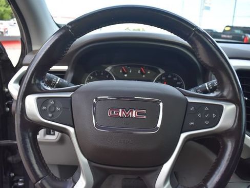 Certified 2020 GMC Acadia SLT AWD/4WD image 34