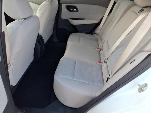 Used 2023 Nissan Rogue SV FWD image 13