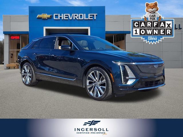 Used 2026 Cadillac Lyriq Signature Luxury w/ Nappa Leather Package AWD/4WD image 1