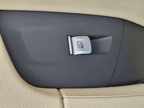 Used 2021 BMW X3 sDrive30i w/ Premium Package RWD image 30
