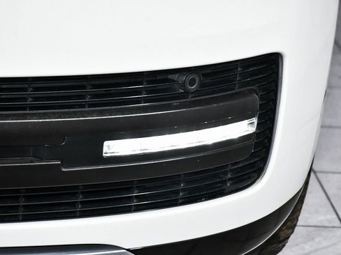 Used 2023 Land Rover Range Rover SE image 78