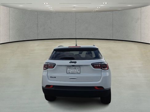 New 2026 Jeep Compass Latitude image 6