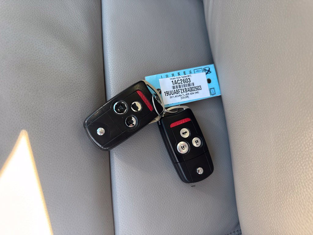 Used 2011 Acura TL FWD image 24