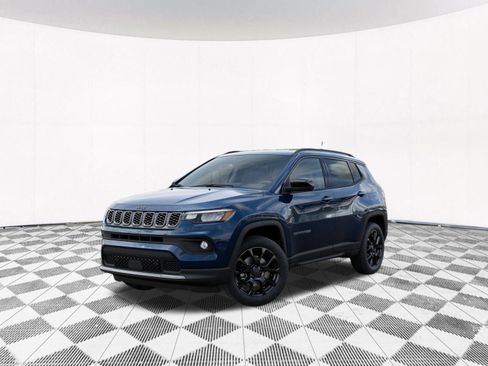 New 2026 Jeep Compass Latitude image 11