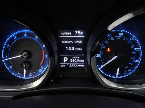 Used 2016 Toyota Corolla L FWD image 21