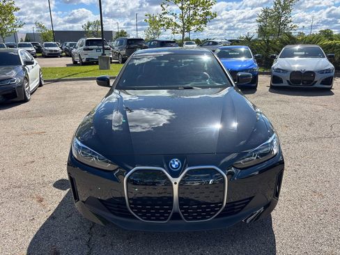 Used 2023 BMW i4 eDrive35 w/ Premium Package RWD image 2