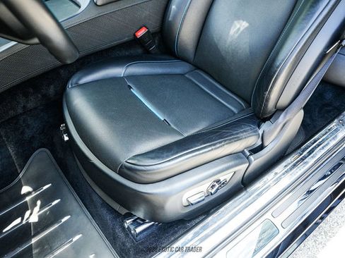 Used 2019 Rolls-Royce Wraith RWD image 49
