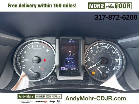 Used 2019 Toyota Tacoma TRD Sport image 2