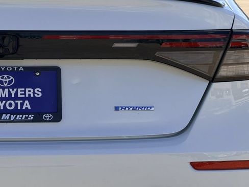 Used 2023 Honda Accord Sport image 10