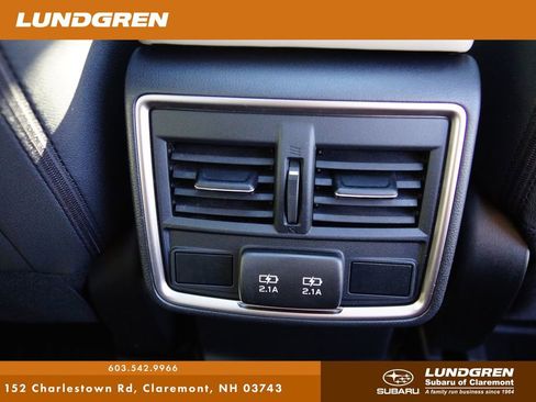 Used 2020 Subaru Forester Premium image 31