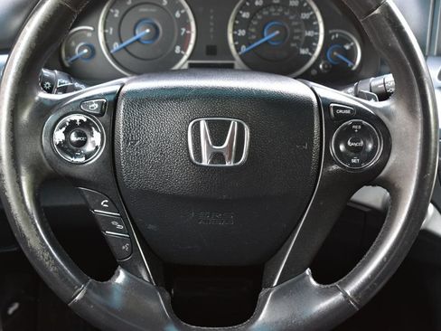 Used 2013 Honda Crosstour EX-L image 24